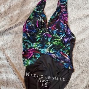 Miraclesuit